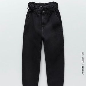 Zara paperbag jeans 👖fits like a size 4